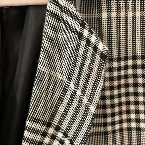 Cotton on oversized plaid blazer - Picture 7 of 9